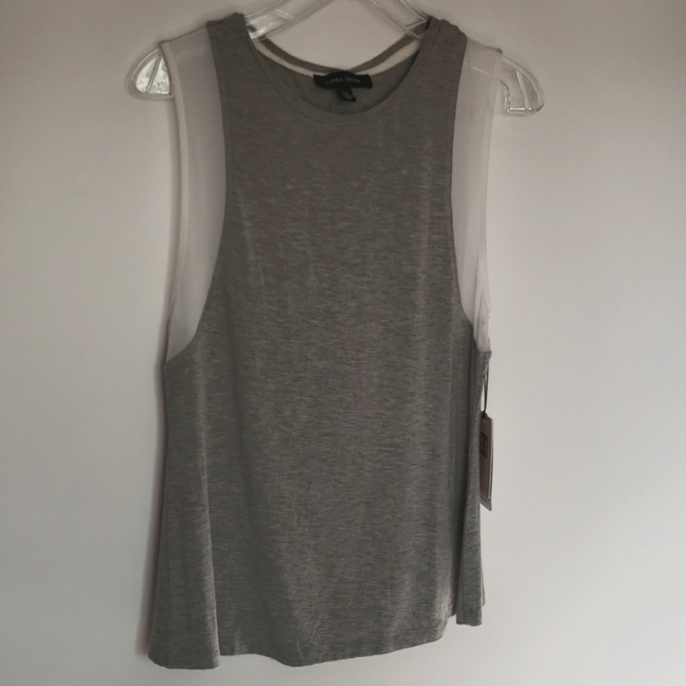 Ivanka Trump Gray And White Sleeveless Loose Sport Womens Top Size S